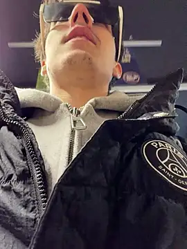 Snapshot of Alexiaa2006 chatting on January 2026 01:28:02 PM Alexiaa2006 online show from January 2026 01:28:02 PM