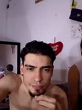 Snapshot of BlakeandRouse chatting on January 2025 02:53:01 AM BlakeandRouse online show from January 2025 02:53:01 AM