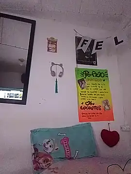 Snapshot of BlakeandRouse chatting on January 2025 05:49:02 PM BlakeandRouse online show from January 2025 05:49:02 PM