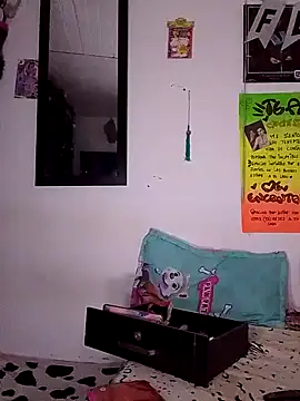 Snapshot of BlakeandRouse chatting on January 2025 06:14:01 PM BlakeandRouse online show from January 2025 06:14:01 PM