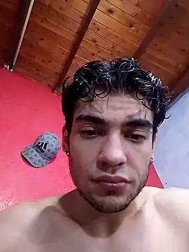 Snapshot of BlakeandRouse chatting on February 2025 05:15:01 PM BlakeandRouse online show from February 2025 05:15:01 PM