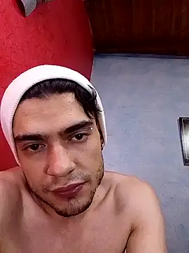 Snapshot of BlakeandRouse chatting on February 2025 09:44:02 AM BlakeandRouse online show from February 2025 09:44:02 AM