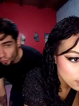 Snapshot of BlakeandRouse chatting on September 2025 12:32:01 AM BlakeandRouse online show from September 2025 12:32:01 AM