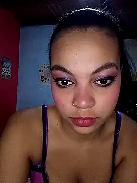 Snapshot of BlakeandRouse chatting on October 2025 11:35:01 PM BlakeandRouse online show from October 2025 11:35:01 PM