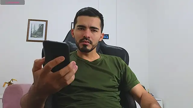 Massimoo 07 online show from September 2025 03:34:01 PM