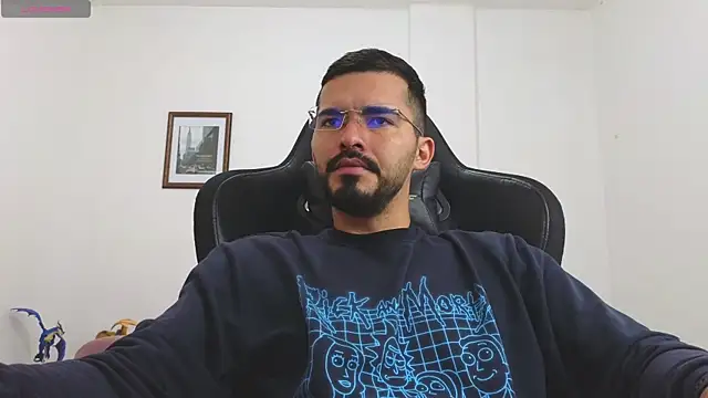 Massimoo 07 online show from September 2025 02:54:01 PM