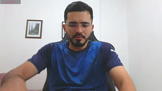 Massimoo 07 online show from November 2025 07:13:01 PM