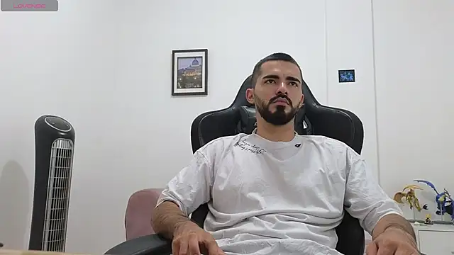 Massimoo 07 online show from June 2026 07:55:02 PM