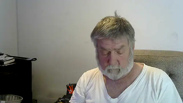 viejo oso online show from January 2026 10:02:02 PM