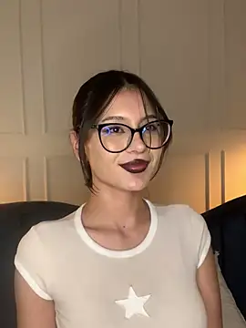 Snapshot of Abbydreams_ chatting on February 2025 02:07:02 AM Abbydreams online show from February 2025 02:07:02 AM