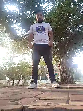 hot punekar online show from February 2025 03:01:01 AM