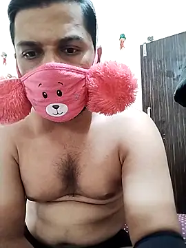 hot punekar online show from November 2025 05:31:01 AM