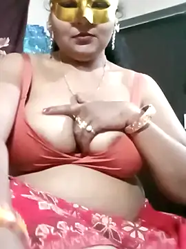 Snapshot of LustyBhabhi chatting on January 2025 04:35:01 PM LustyBhabhi online show from January 2025 04:35:01 PM