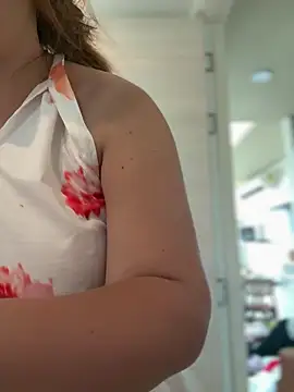 AndreaMood online show from November 2025 04:37:02 AM