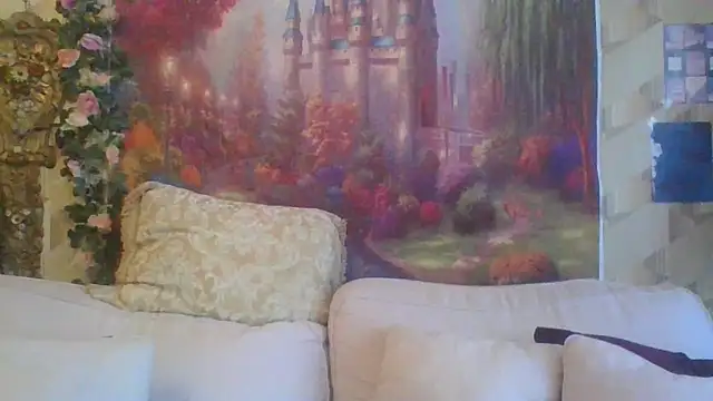 Snapshot of BELLAMORGANE1 chatting on January 2025 12:49:01 PM BELLAMORGANE1 online show from January 2025 12:49:01 PM