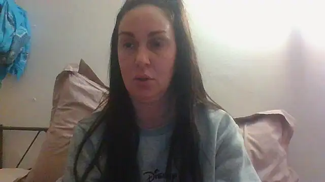 Snapshot of BELLAMORGANE1 chatting on January 2025 06:35:02 PM BELLAMORGANE1 online show from January 2025 06:35:02 PM