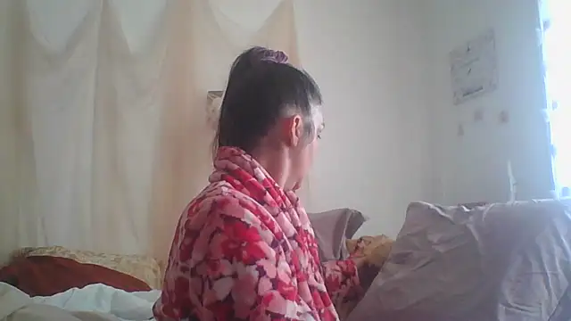 Snapshot of BELLAMORGANE1 chatting on January 2025 03:44:01 PM BELLAMORGANE1 online show from January 2025 03:44:01 PM