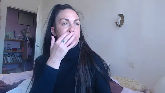 Snapshot of BELLAMORGANE1 chatting on March 2025 12:45:02 PM BELLAMORGANE1 online show from March 2025 12:45:02 PM