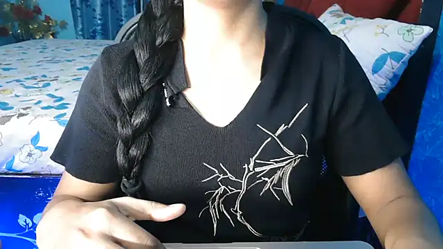 Somiya87 online show from June 2026 05:07:01 PM