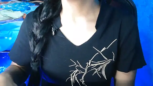 Somiya87 online show from June 2026 08:23:01 PM