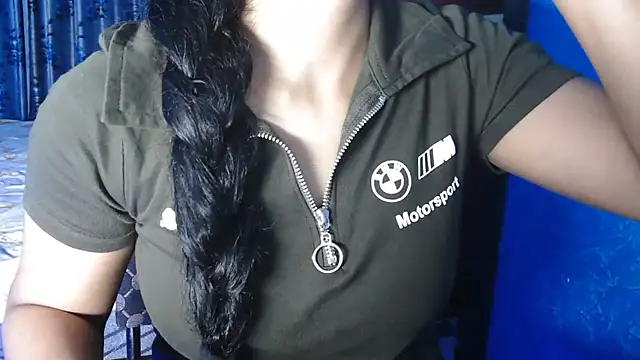 Somiya87 online show from June 2026 08:32:02 PM