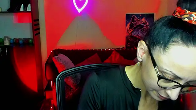 Arianasweety23 online show from January 2025 03:25:01 PM