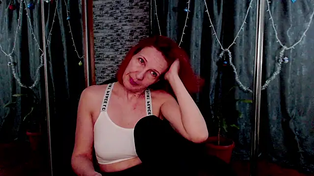 Colibri  online show from January 2025 12:17:02 AM