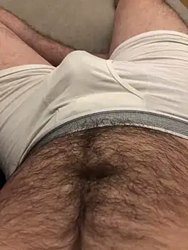 Snapshot of 22TT2295 chatting on January 2025 04:04:01 AM 22TT2295 online show from January 2025 04:04:01 AM