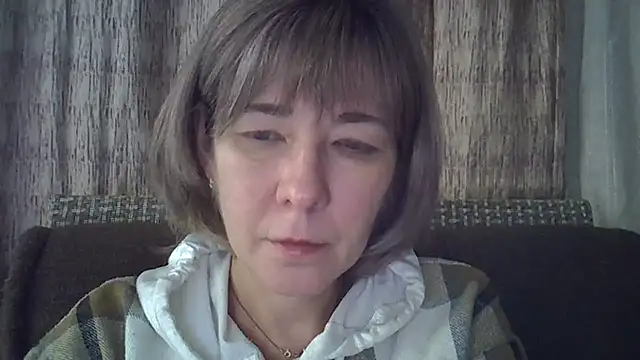 Snapshot of EllaJohnsonX chatting on January 2025 07:17:02 PM EllaJohnsonX online show from January 2025 07:17:02 PM