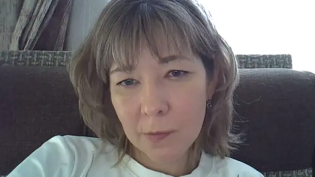 Snapshot of EllaJohnsonX chatting on January 2025 08:50:01 AM EllaJohnsonX online show from January 2025 08:50:01 AM