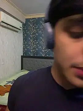 Snapshot of sunny49477 chatting on February 2025 12:36:02 PM sunny49477 online show from February 2025 12:36:02 PM