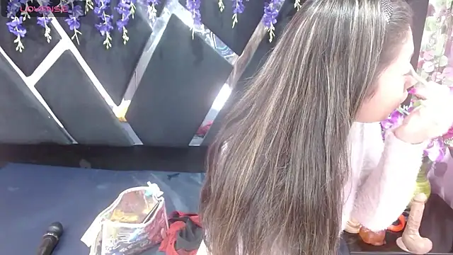 alison deep online show from March 2025 04:56:02 PM