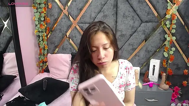 Snapshot of alison_deep chatting on March 2026 03:53:02 AM alison deep online show from March 2026 03:53:02 AM