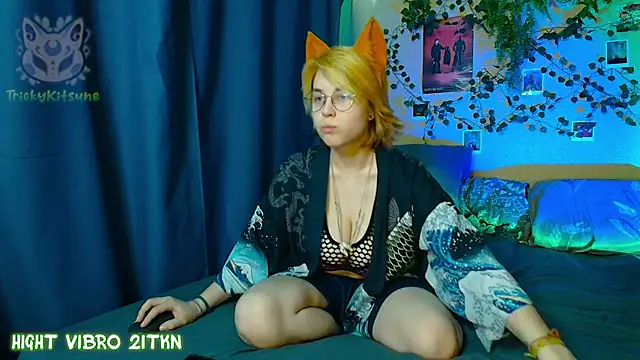 Snapshot of TrickyKitsune chatting on May 2026 11:51:01 AM TrickyKitsune online show from May 2026 11:51:01 AM