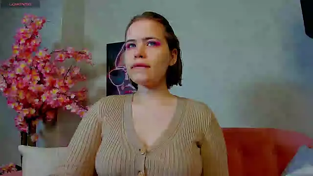 EricaElliott online show from January 2025 01:05:02 AM