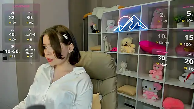 EricaElliott online show from March 2025 12:50:02 AM