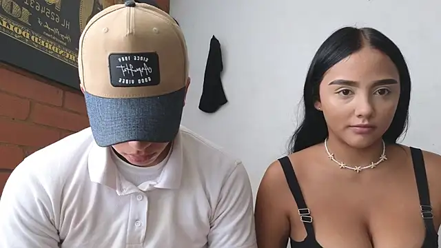 Snapshot of Thiago_x_Sahara chatting on February 2025 03:49:02 PM Thiago x Sahara online show from February 2025 03:49:02 PM