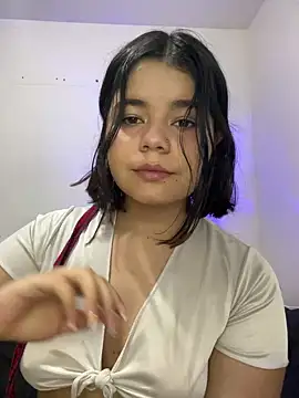 pretty angela1 online show from December 2024 12:22:02 PM