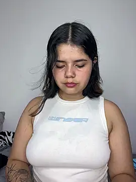 pretty angela1 online show from February 2025 02:36:02 AM