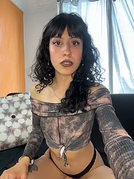 indira k online show from December 2025 08:40:01 PM