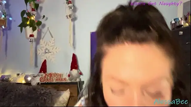 AlessasRoom online show from December 2025 05:23:01 AM