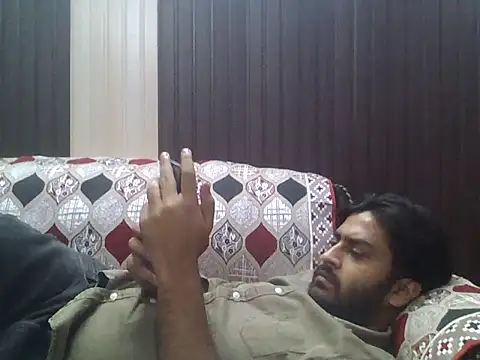 indihotguy online show from November 2025 12:27:02 PM