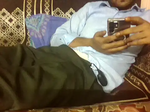 Snapshot of indihotguy chatting on May 2026 02:12:01 PM indihotguy online show from May 2026 02:12:01 PM