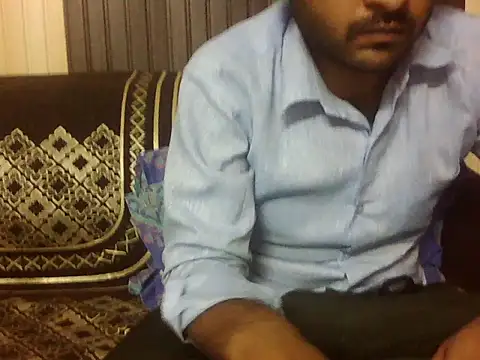 Snapshot of indihotguy chatting on May 2026 04:15:02 PM indihotguy online show from May 2026 04:15:02 PM