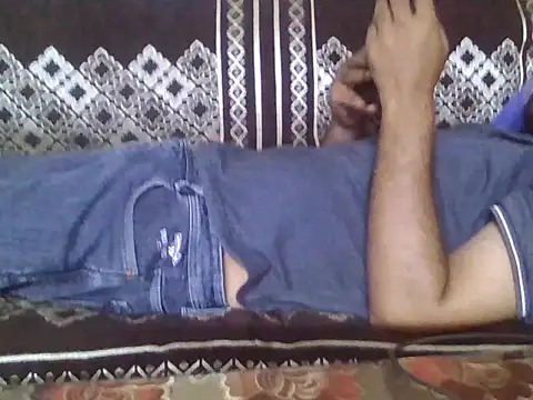 Snapshot of indihotguy chatting on May 2026 01:10:02 PM indihotguy online show from May 2026 01:10:02 PM