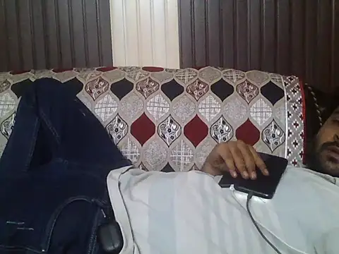 Snapshot of indihotguy chatting on May 2026 01:13:01 AM indihotguy online show from May 2026 01:13:01 AM