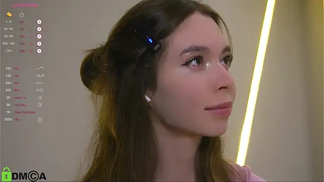 Snapshot of LittleOriana chatting on September 2025 12:56:02 AM LittleOriana online show from September 2025 12:56:02 AM