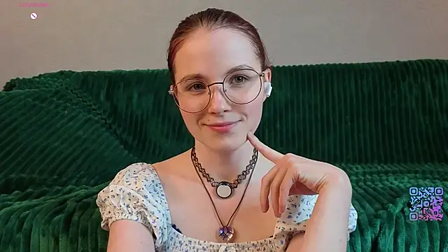 OhYumiYes online show from April 2026 07:20:02 PM