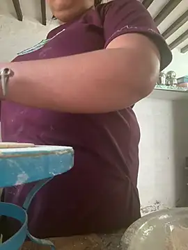 Snapshot of tanvihot2 chatting on February 2025 03:45:01 AM tanvihot2 online show from February 2025 03:45:01 AM