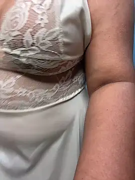 Snapshot of tanvihot2 chatting on February 2025 02:13:02 PM tanvihot2 online show from February 2025 02:13:02 PM